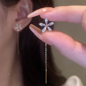 Shiny Fringe Flower Earrings